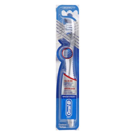 Oral B - Tooth Brush